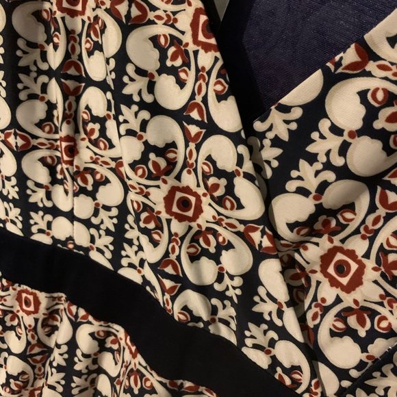 Ice Silk Ladies 1XL Dress - Picture 2 of 4